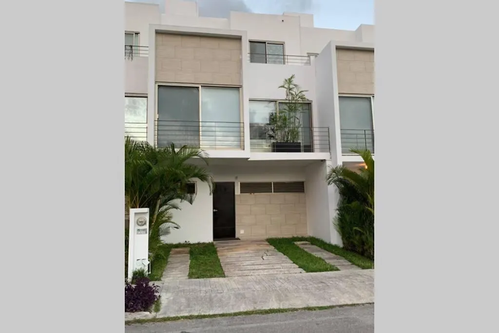 Casa Amor Vita Residenze Cancun Villa Mexico